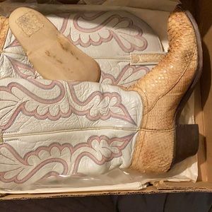 J Chisholm Real Snakeskin Boots size 8 M